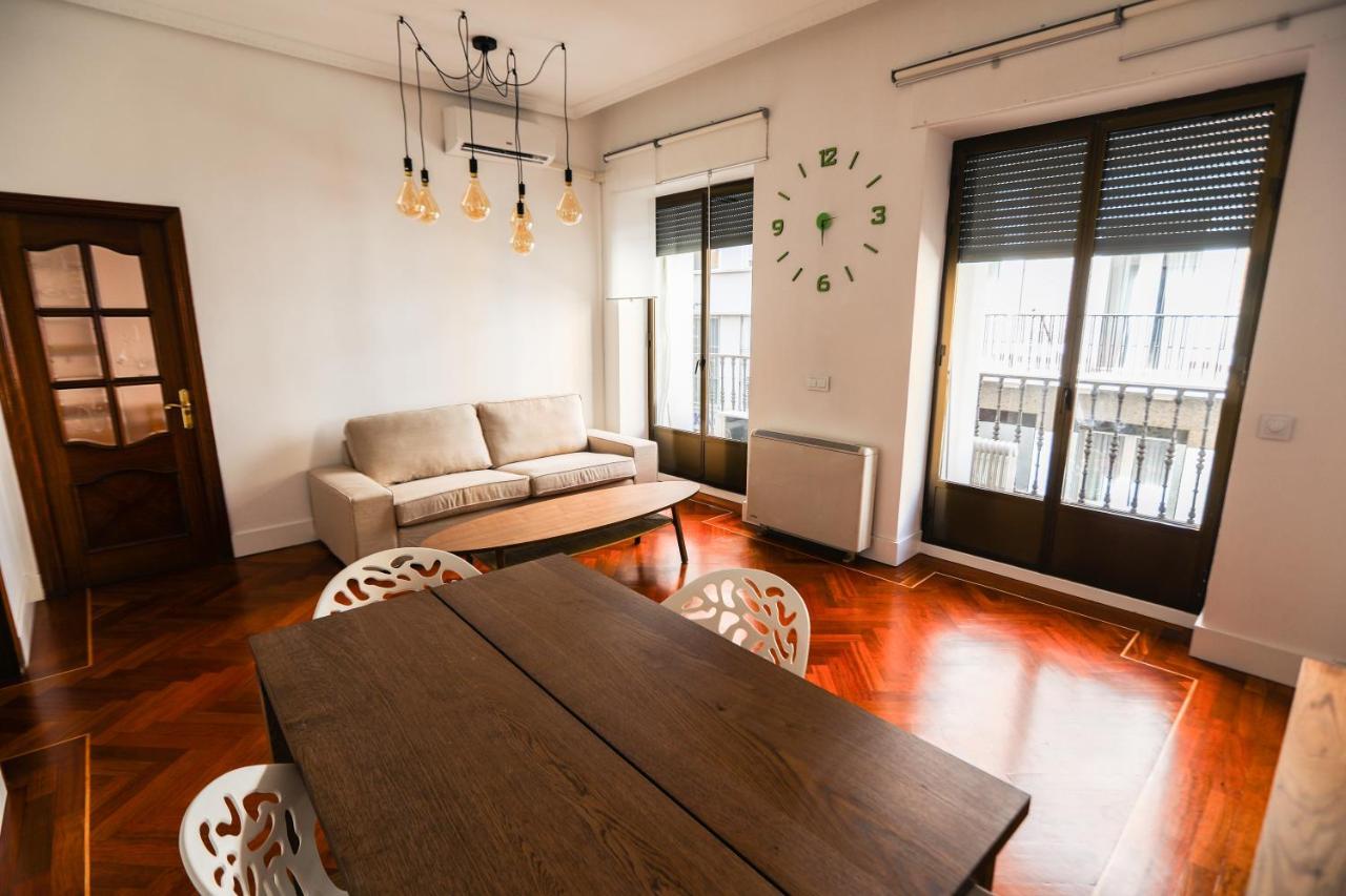 Apartamento Barco Apartment Madrid Exterior photo